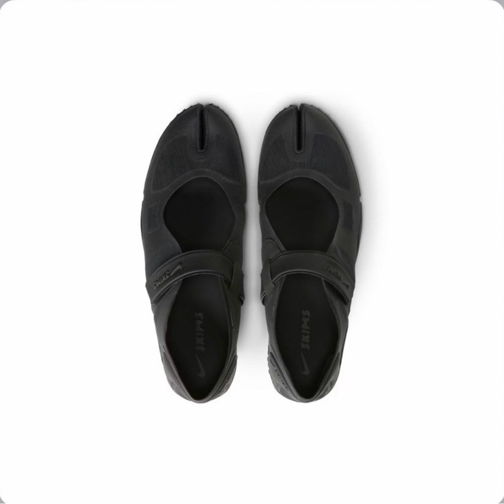 NikeSKIMS Footwear Mesh Rift Sneaker size 8 black - Picture 3 of 8